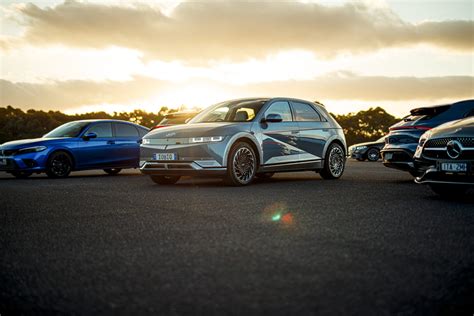 EV battery replacement costs and lifespans