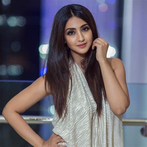 Simran Bejwani Singer| Biography Age Personal life