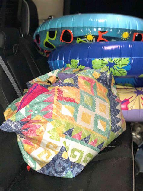 How To Make A Large Beach Bag - Happiest Camper