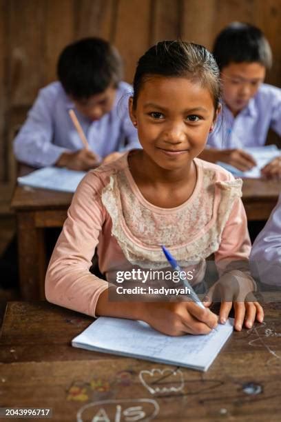 Laos Local Kids Girls 的图像结果