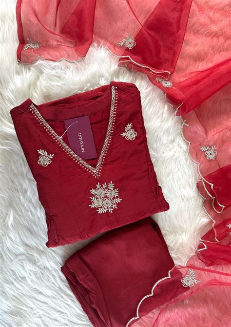 Fashionable clothing – Dithya.in