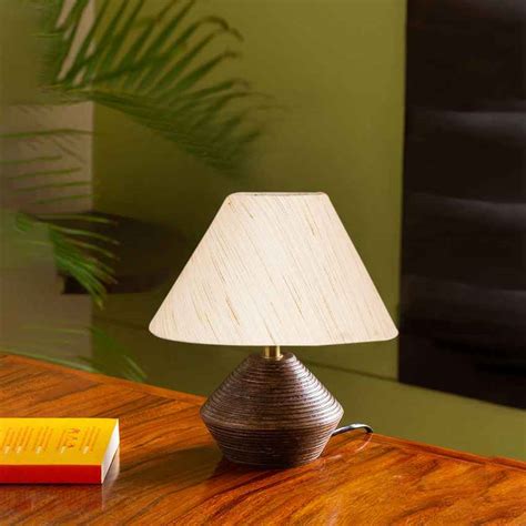 Nostalgic Timeless Off-White Wood Table Lamp with Shade Without Bulb ...