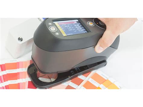 Spectrophotomètre à sphère portable Ci64 | Contact X-RITE PANTONE