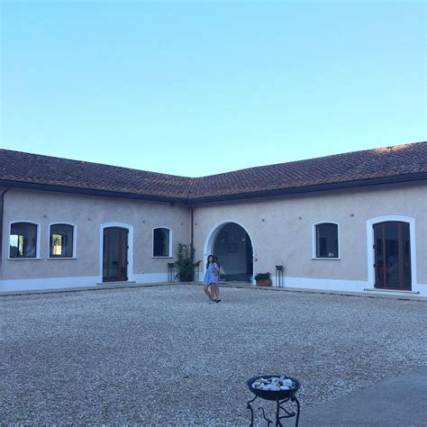 BORGO PALLAVICINI MORI (Rome) - Inn Reviews, Photos, Rate Comparison ...