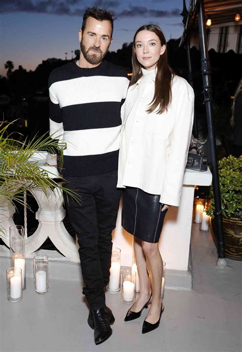 All the Details Behind Justin Theroux and Nicole Brydon Bloom's ...