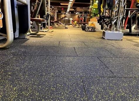 Rubber Floor Tiles - EPDM Square Rubber Floor Tile Manufacturer from ...
