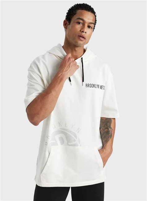 DeFacto Oversize Fit Brooklyn Nets Licensed Hooded T-Shirt for Men ...