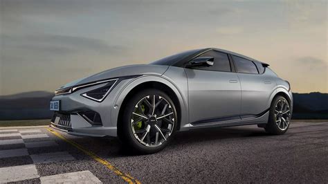 Kia EV6 GT Arrives With 600+ HP and Fast Charging