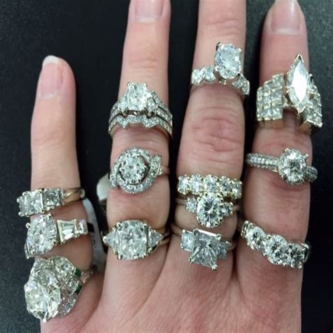 engagement rings pawn shop