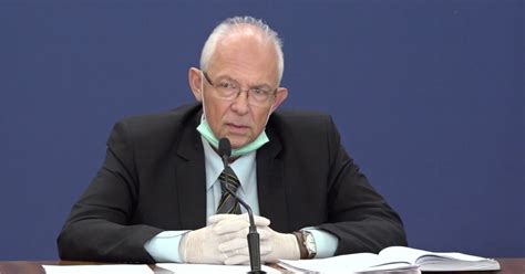 Kon: Ublažavanje nekih mera posle praznika