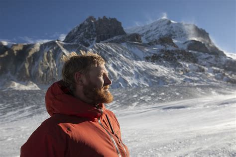 Canadian outdoor guides bear witness to changing climate | The Narwhal