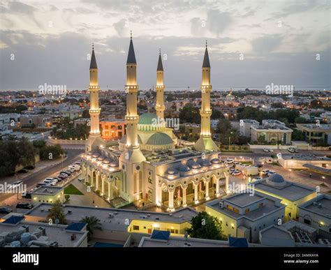 Aerial view of Al Farooq Omar Bin Al Khattam Mosque in Dubai, UAE Stock ...