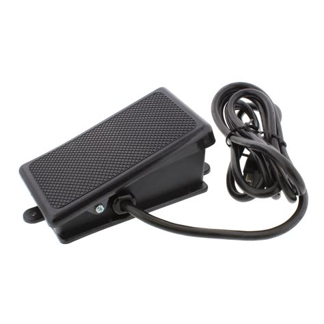 DCT Deadwood Crafted Tools 115V 15A Maintained Foot India | Ubuy