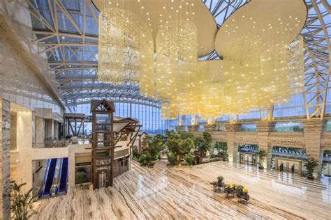 环球金融中心 柏悦酒店92层 世纪100餐厅|摄影|环境/建筑|Samchen - 原创作品 - 站酷 (ZCOOL)