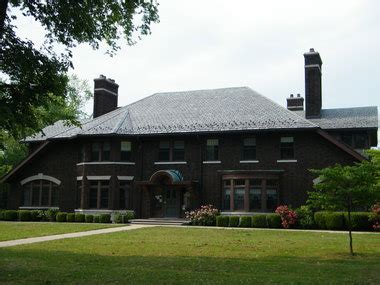 Euclid, western Lake County feature upcoming holiday events - cleveland.com