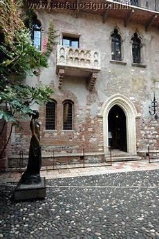 casa romeo e giulietta verona casa di giulietta quot house of juliet quot verona italy casa romeo e giulietta verona casa di giulietta quot house of juliet quot verona italy