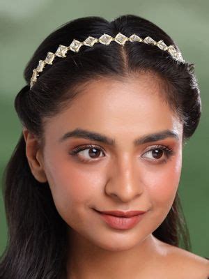 Buy Yellow Chimes Kundan Gold and Pearl Hairband Online