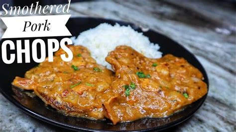 Southern Smothered Pork Chops: Gravy-Covered & Delicious