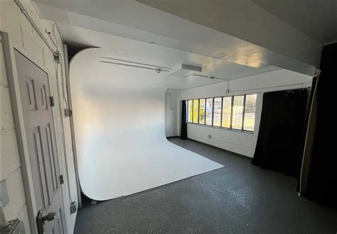 The Plant Apothecary | Versatile Photography + Videography Studio with ...