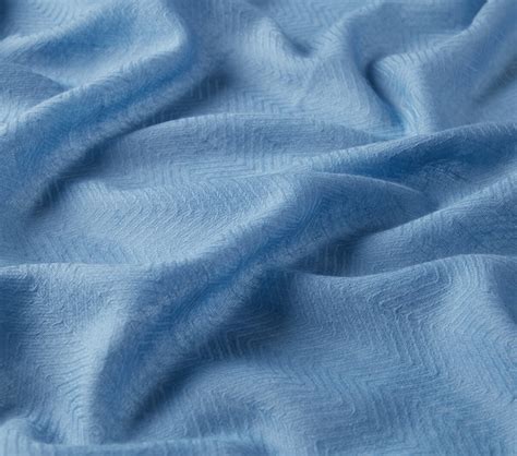 Metallic Blue Herringbone Patterned Wool Silk Shawl | Ipekevi