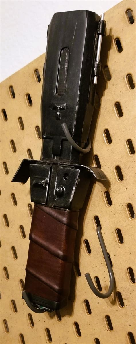 Making Kayla Watts' stun gun from Jurassic World. : r/Props