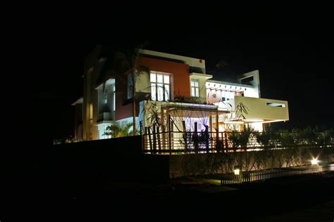 CONIFER landscape architects - RUKMINI AVENUE