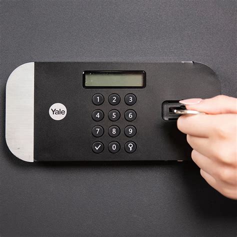 YSEM/400/EG1 Maximum Security Certified Safe-Office Safe Locker, PIN ...