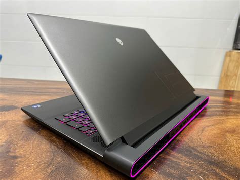 Alienware 18In Laptop 的图像结果