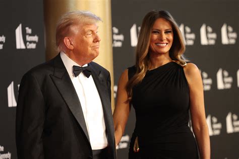 Melania Trump's Signature Draws Comparison to Her Husband's Handwriting ...