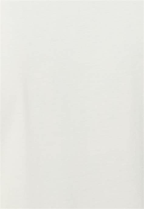 Buy Men Oversized Printed T-shirt Online at just Rs. 599.0 ...