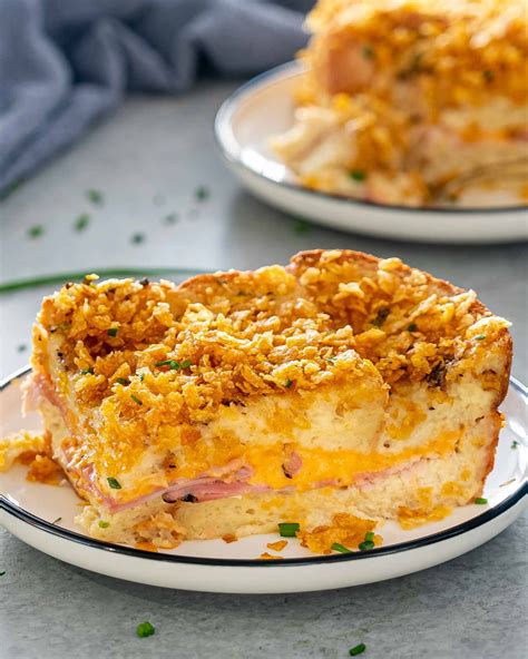 This Christmas Morning Wife Saver is the perfect casserole for ...