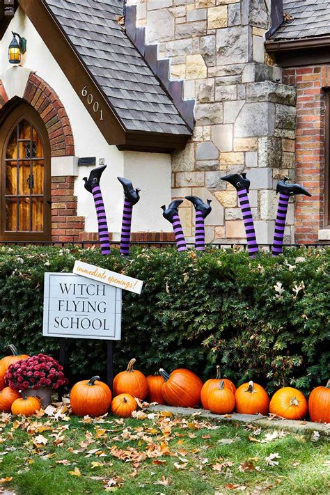 19 Wickedly Fun Witch Decor Ideas for a Spooky Halloween