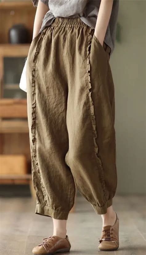 SIDDHO HUM Women's Gathered Panelled loose Pant Price in India - Buy ...