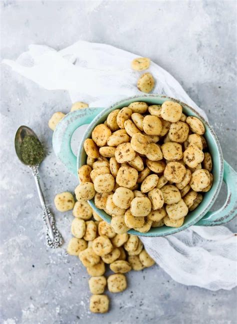 Seasoned Oyster Crackers Recipe | Recipe | Seasoned oyster crackers ...