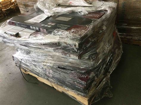 Home Decorators Collection Lake Annette Oak 12 MIL x 7.1 in. W x 48 in ...