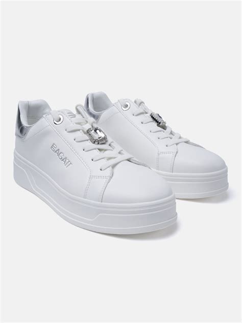 Sale - Shop Stylish Shoes at Discounted Prices