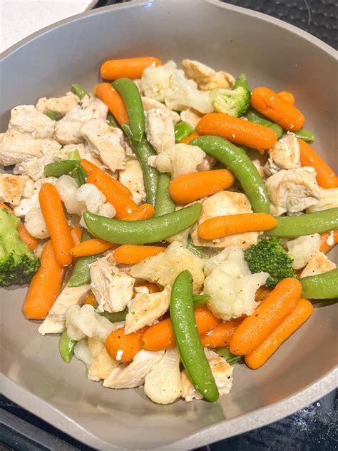 Frozen Vegetable Stir Fry With Sesame Garlic Sauce