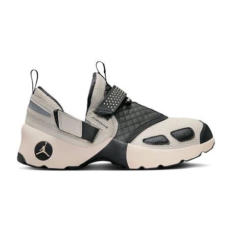 Buy (Women) Air Jordan Trunner LX 'Light Orewood Brown' HQ2164-102 ...