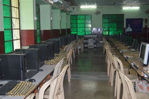Computer Lab - Prabhat Tara CBSE School, Muzaffarpur