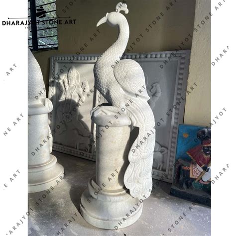 Hand Carving Peacock Statue – Dharajyot Stone Art