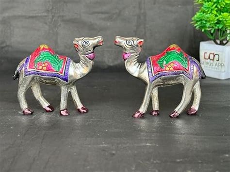 Salvus APP SOLUTIONS Elegance in Metal Camel Showpiece Set - Exquisite ...