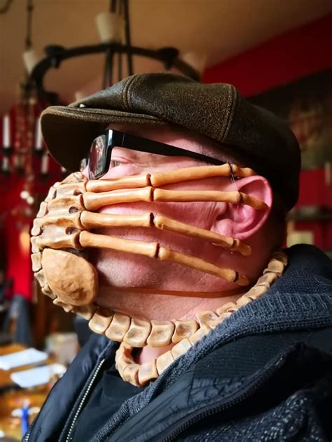 Woman's Protective "Alien" Facehugger Mask Goes Viral (12 Pics)