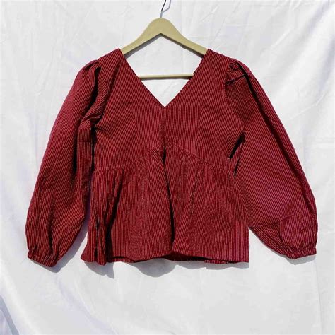 Maroon Katha Deep Neck Full Puff Sleeves Cotton Top - KJ0106 – Kajrakh