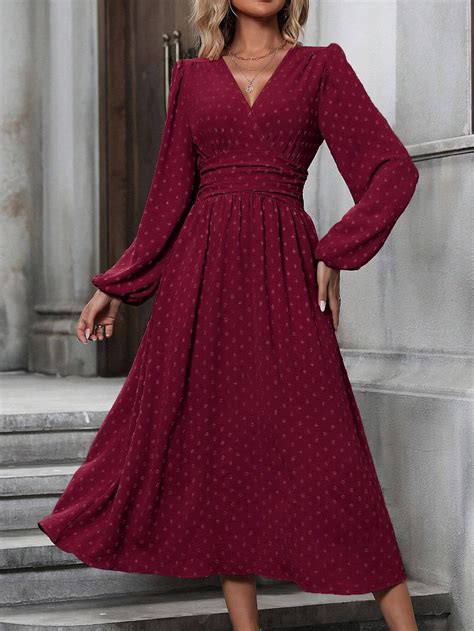 Shop Burgundy Short Sleeve V Neck Flared Dress - for Women | OUTZIDR ...