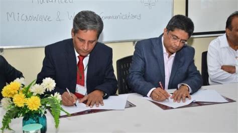 Keysight sets up RF centre at Vignan University - EE Times India