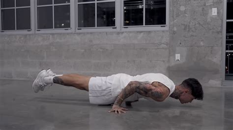 Pseudo Planche Push Up