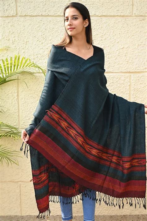 The ICH Exclusive Soft Himachal Wool Shawl With Woven Border - Tealwoo ...