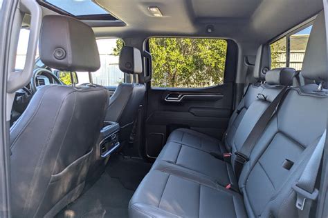 2025 Chevrolet Silverado 1500 review - Dunras.com