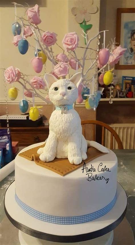 Sculpted Cat Cake Tutorial 的图像结果