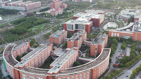 上海中心大厦-Gensler-办公建筑案例-筑龙建筑设计论坛
